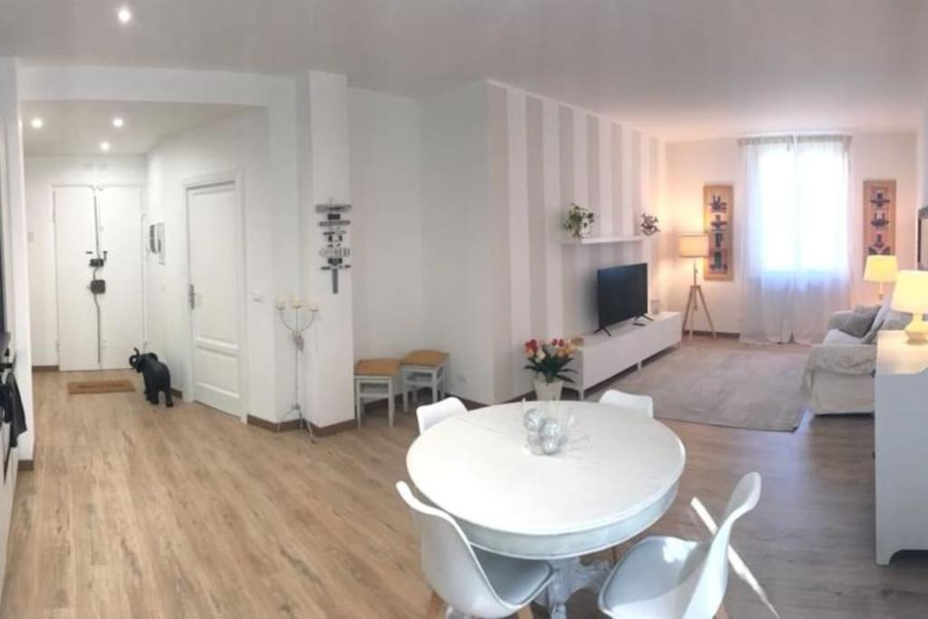 Pisi Home, 2 Min Dalla E Dall' Ospedale Gaslini Apartment